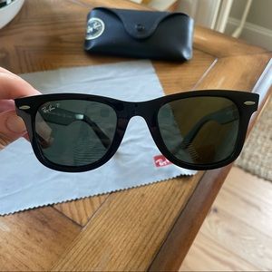 Original Ray-Ban Wayfarer Sunglasses - Polarized